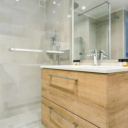 Apartment Bnbnova - 2br - Les Halles & Le Marais Paris